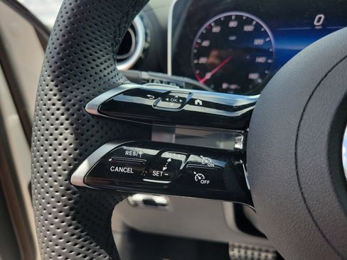 Certified 2026 Mercedes-Benz GLC 300 4MATIC image 29