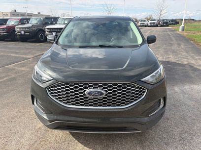 Used 2024 Ford Edge SEL w/ Convenience Package