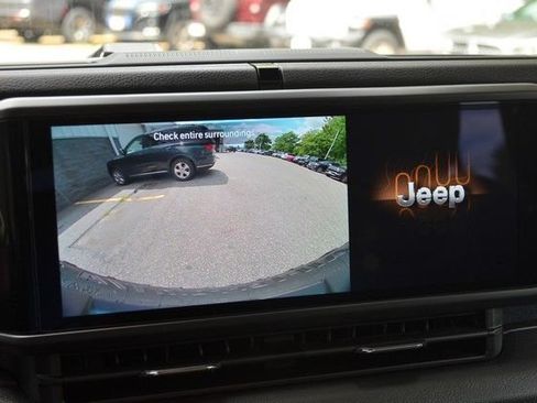New 2026 Jeep Wrangler Unlimited Sport w/ Dual Top Group AWD/4WD image 29