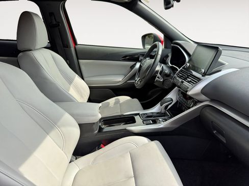 Used 2024 Mitsubishi Eclipse Cross SEL AWD/4WD image 15
