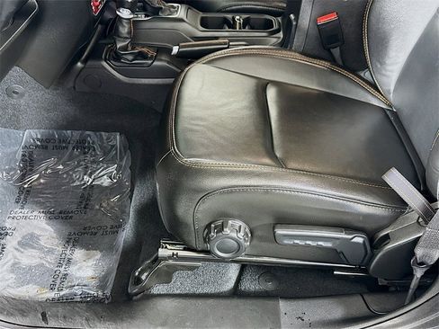 Used 2023 Jeep Gladiator Mojave w/ Cold Weather Group image 20