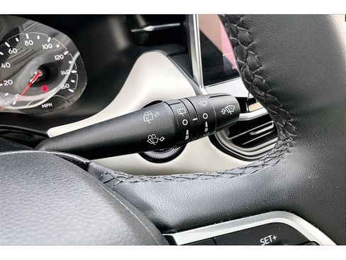 Certified 2023 Jeep Compass Limited AWD/4WD image 21
