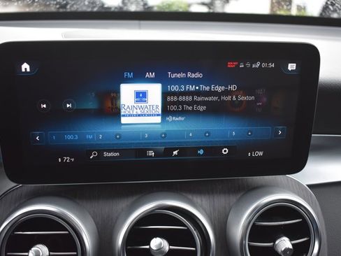 Used 2022 Mercedes-Benz GLC 300 image 25