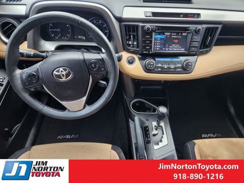Used 2017 Toyota RAV4 XLE image 30