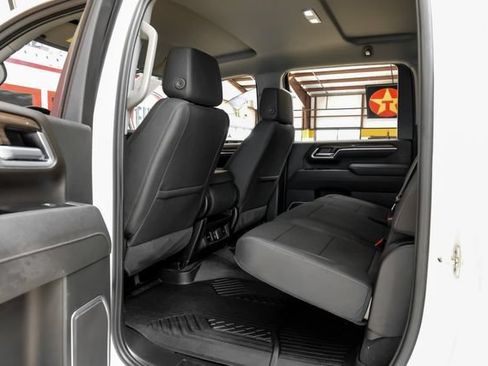 Used 2026 Chevrolet Silverado 2500 LT AWD/4WD image 43