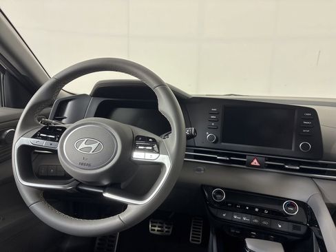 New 2026 Hyundai Elantra SEL Sport Premium FWD image 22