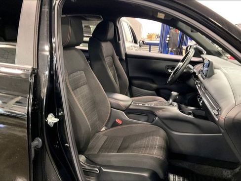 Used 2024 Honda HR-V Sport image 7