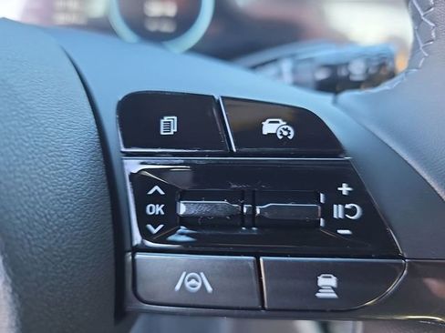 New 2026 Hyundai Elantra Limited FWD image 26