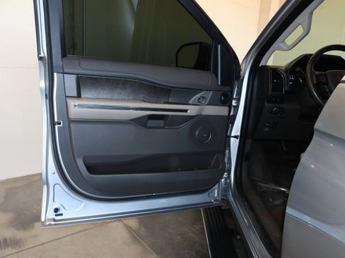 Certified 2021 Ford Expedition Limited AWD/4WD image 31