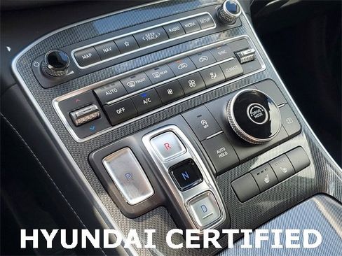Certified 2022 Hyundai Santa Fe SEL w/ Convenience + Premium Package image 19