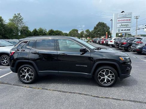 Certified 2024 Jeep Compass Limited w/ Sun and Sound Group image 2