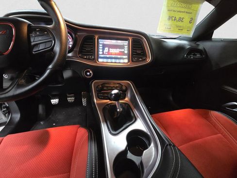 Used 2021 Dodge Challenger R/T Scat Pack RWD image 11
