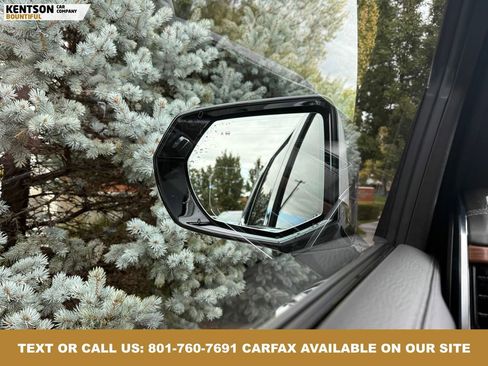 Used 2025 GMC Yukon Denali image 21