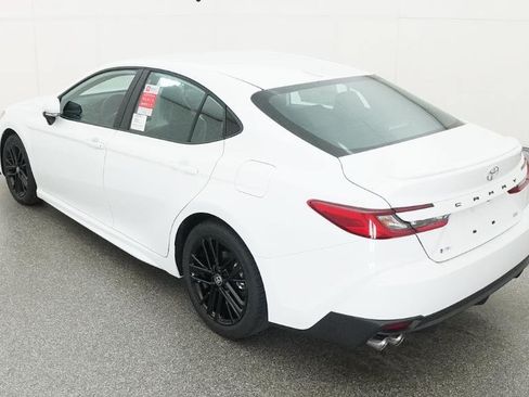 New 2026 Toyota Camry SE FWD image 41