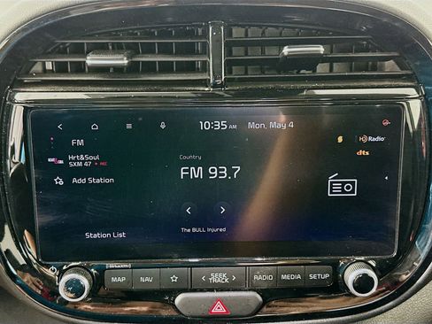 Used 2023 Kia Soul GT-Line FWD image 15