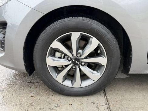 Used 2023 Kia Rio S w/ Technology Package FWD image 9