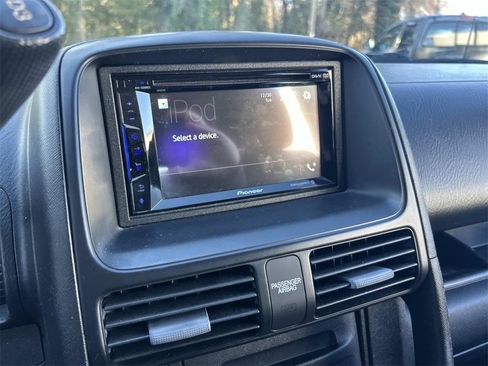 Used 2006 Honda CR-V LX image 19