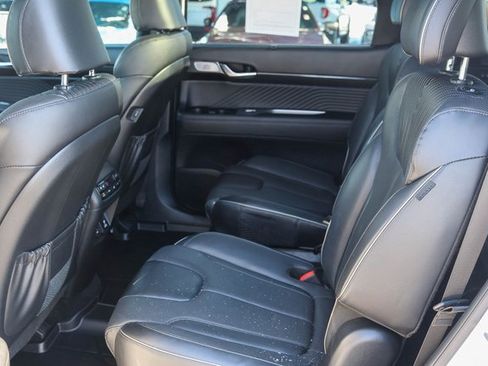 Used 2024 Hyundai Palisade Calligraphy image 16