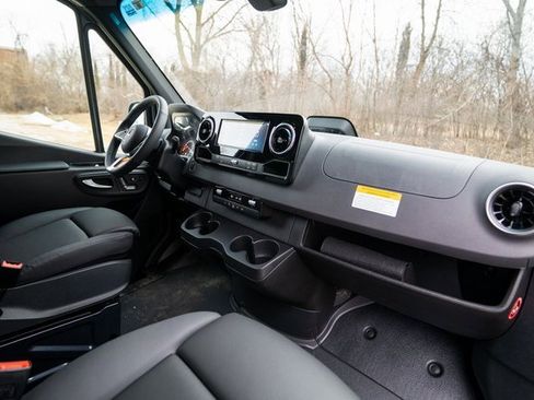 New 2026 Mercedes-Benz Sprinter 144 Cargo image 13