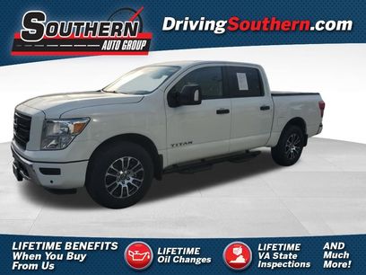 Used 2024 Nissan Titan SV w/ SV Convenience Package