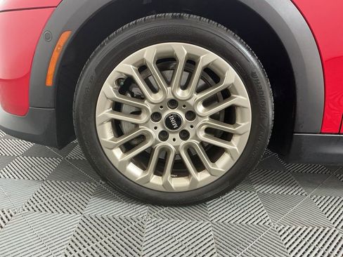 Certified 2025 MINI Cooper S image 7