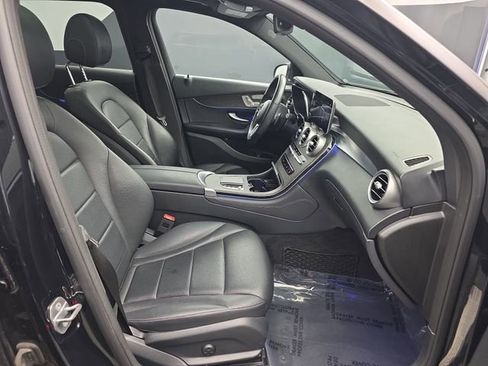 Used 2020 Mercedes-Benz GLC 300 4MATIC image 51