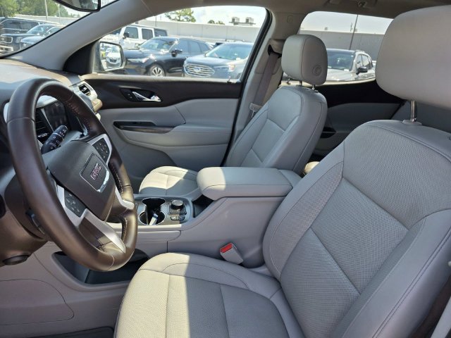 Used 2020 GMC Acadia SLT w/ Premium Package FWD image 9