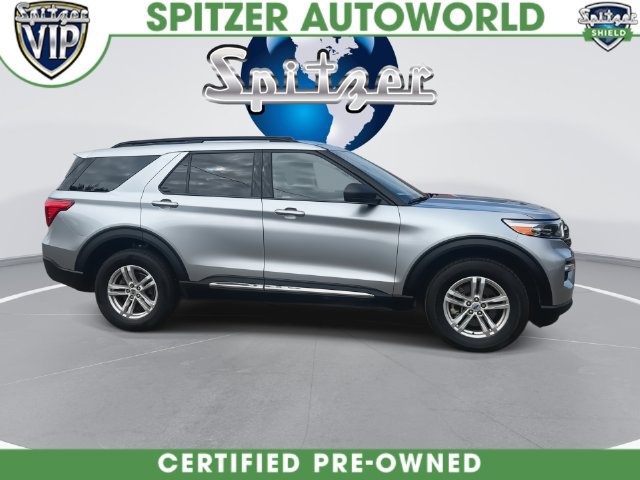 Used 2023 Ford Explorer XLT w/ Equipment Group 202A AWD/4WD image 17