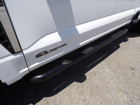 Used 2025 Ford F350 XLT AWD/4WD image 48