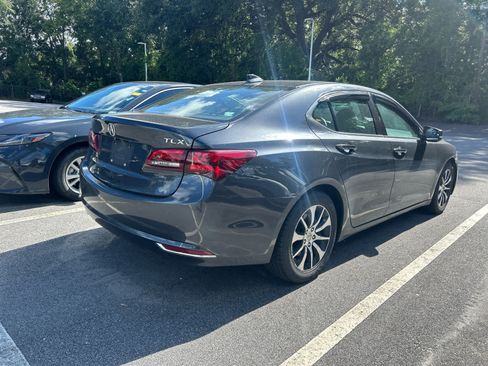 Used 2016 Acura TLX FWD image 5