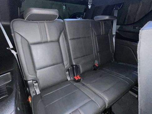 Used 2021 Chevrolet Tahoe RST image 13