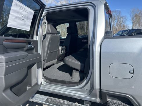 New 2026 GMC Sierra 3500 Denali w/ Denali Reserve Package image 11