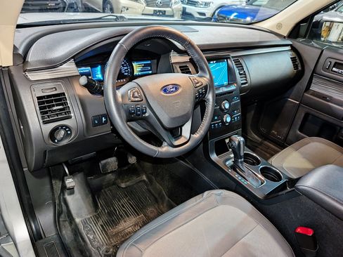 Used 2018 Ford Flex SEL w/ Equipment Group 202A FWD image 17