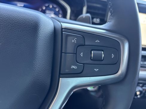 Used 2025 Chevrolet Silverado 1500 LT AWD/4WD image 27