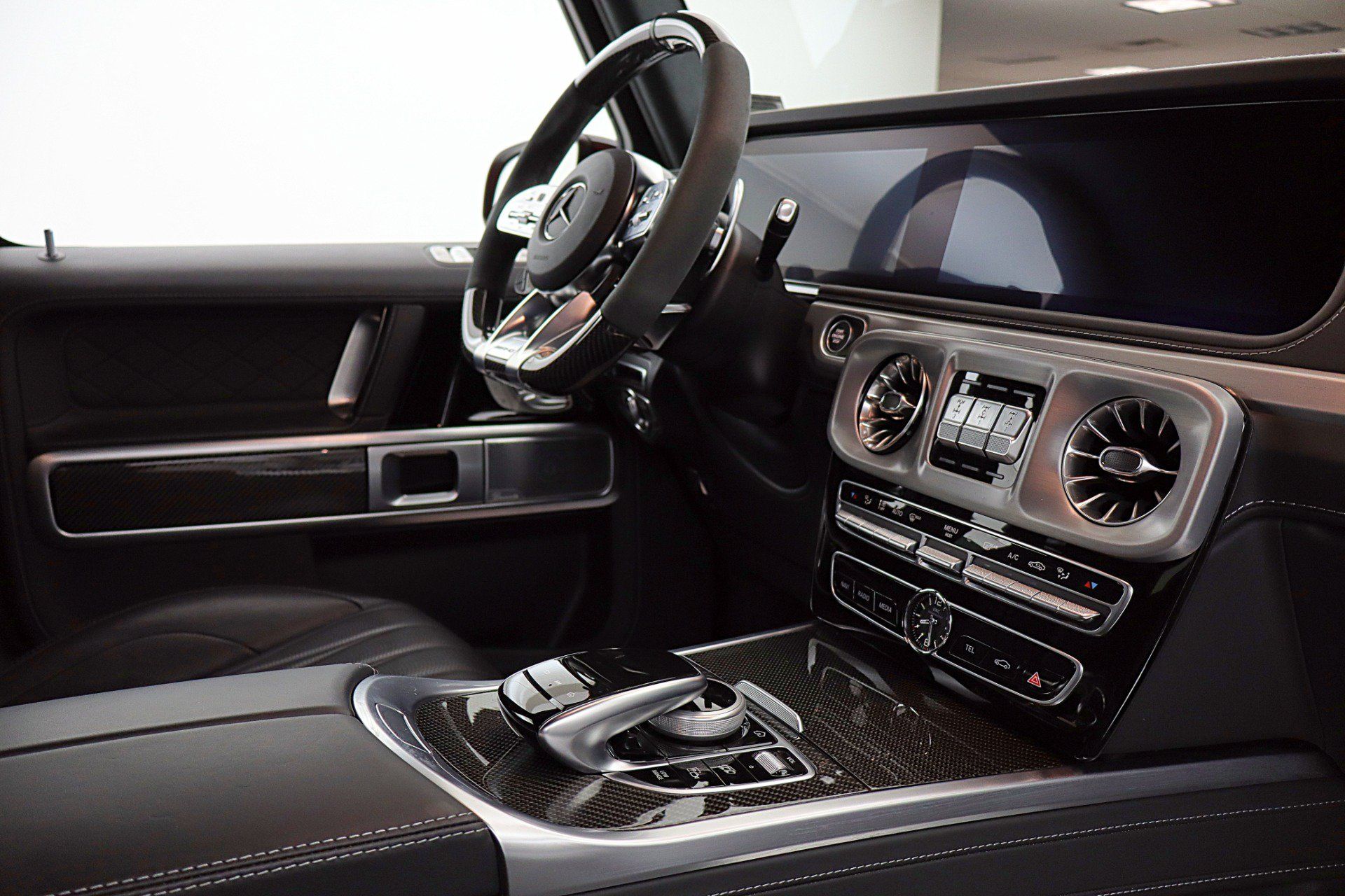 Used 2023 Mercedes-Benz G 63 AMG 4MATIC image 33