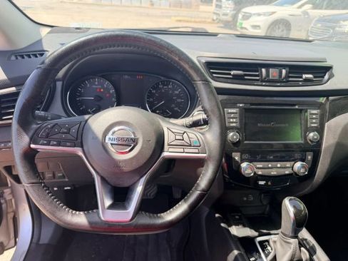 Used 2022 Nissan Rogue Sport SV w/ Technology Package AWD/4WD image 4