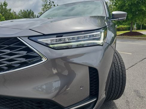 Certified 2026 Acura MDX FWD w/ Technology Package image 30