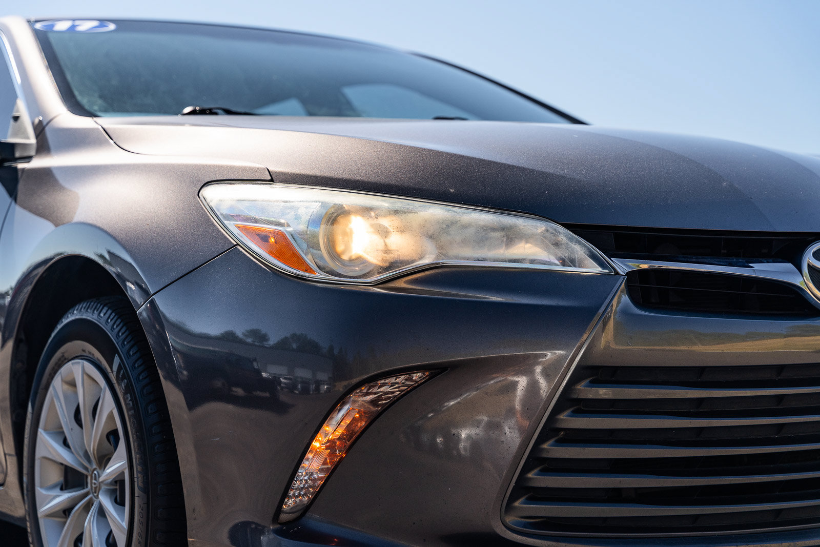 Used 2017 Toyota Camry SE FWD image 10