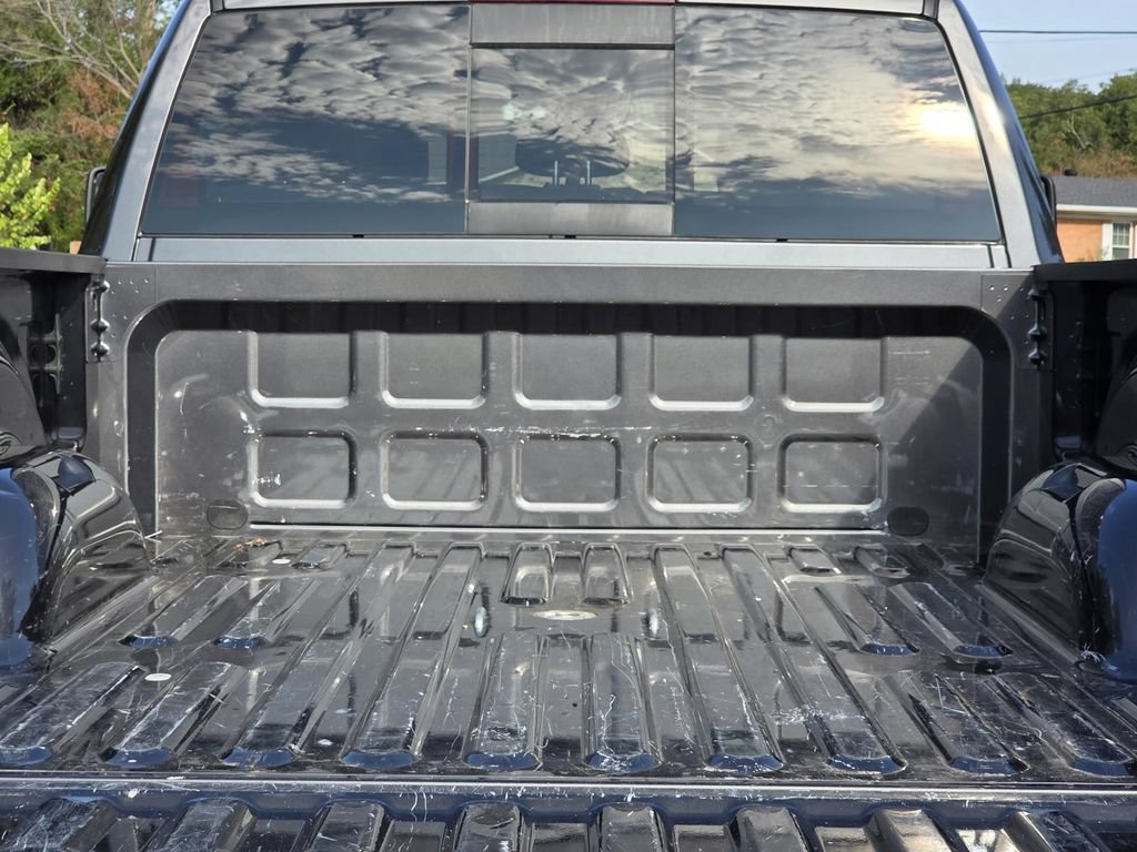 Used 2024 RAM 2500 Tradesman w/ Chrome Appearance Group AWD/4WD image 10