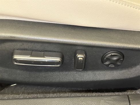 Used 2021 Honda Accord Touring image 24