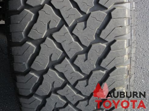 Used 2023 GMC Sierra 1500 Elevation image 6