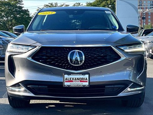 Used 2023 Acura MDX SH-AWD w/ Technology Package image 3