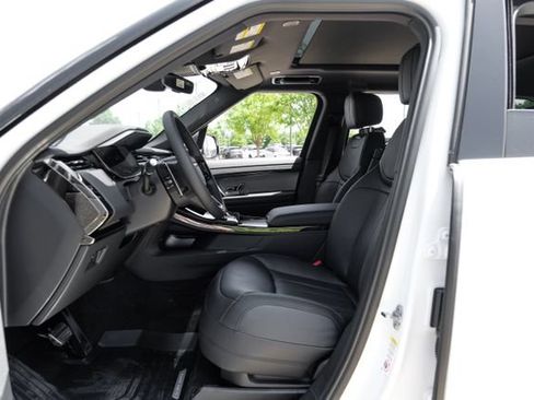 New 2026 Land Rover Range Rover Sport Dynamic SE AWD/4WD image 4