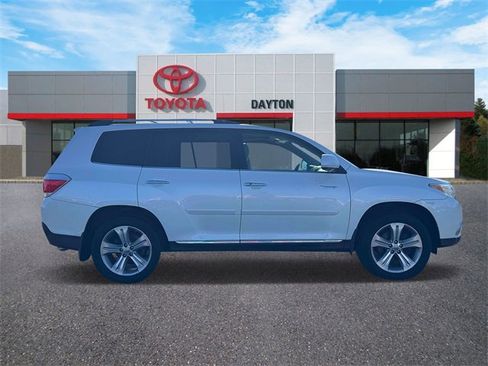 Used 2012 Toyota Highlander Limited image 6