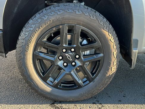 Certified 2025 Chevrolet Silverado 1500 LT Trail Boss w/ Convenience Package II image 11