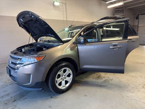 Used 2013 Ford Edge SEL image 9
