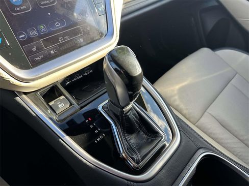 Used 2023 Subaru Outback Limited image 26