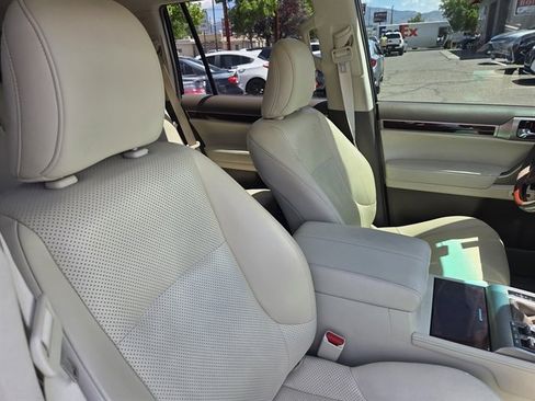 Used 2012 Lexus GX 460 w/ Comfort Plus Pkg AWD/4WD image 8