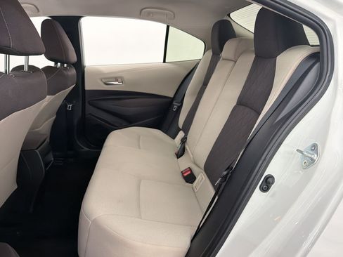 Used 2020 Toyota Corolla LE FWD image 22