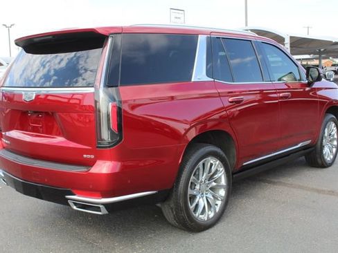 Used 2023 Cadillac Escalade Premium Luxury Platinum AWD/4WD image 3